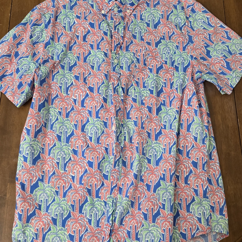 Vineyard Vines Blue and Red Palm Shirt Classic Fit Murray Shirt